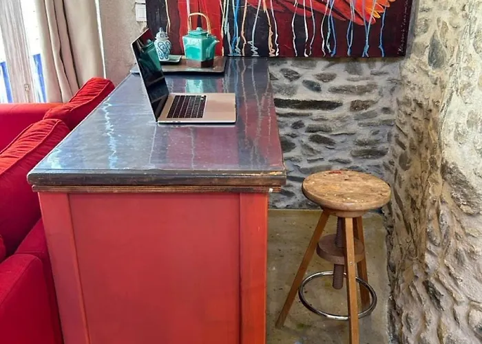 Authentic & Charming Dans Les Monts Du Lyonnais, Animaux Acceptes Konukevi