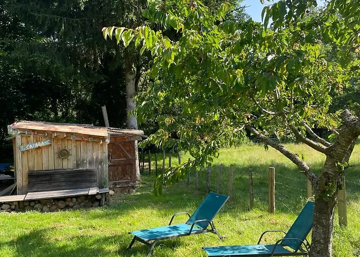 Authentic & Charming Dans Les Monts Du Lyonnais, Animaux Acceptes * Larajasse