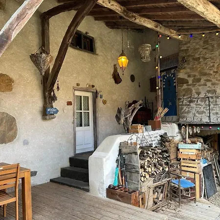 招待所 Authentic & Charming Dans Les Monts Du Lyonnais, Animaux Acceptes *